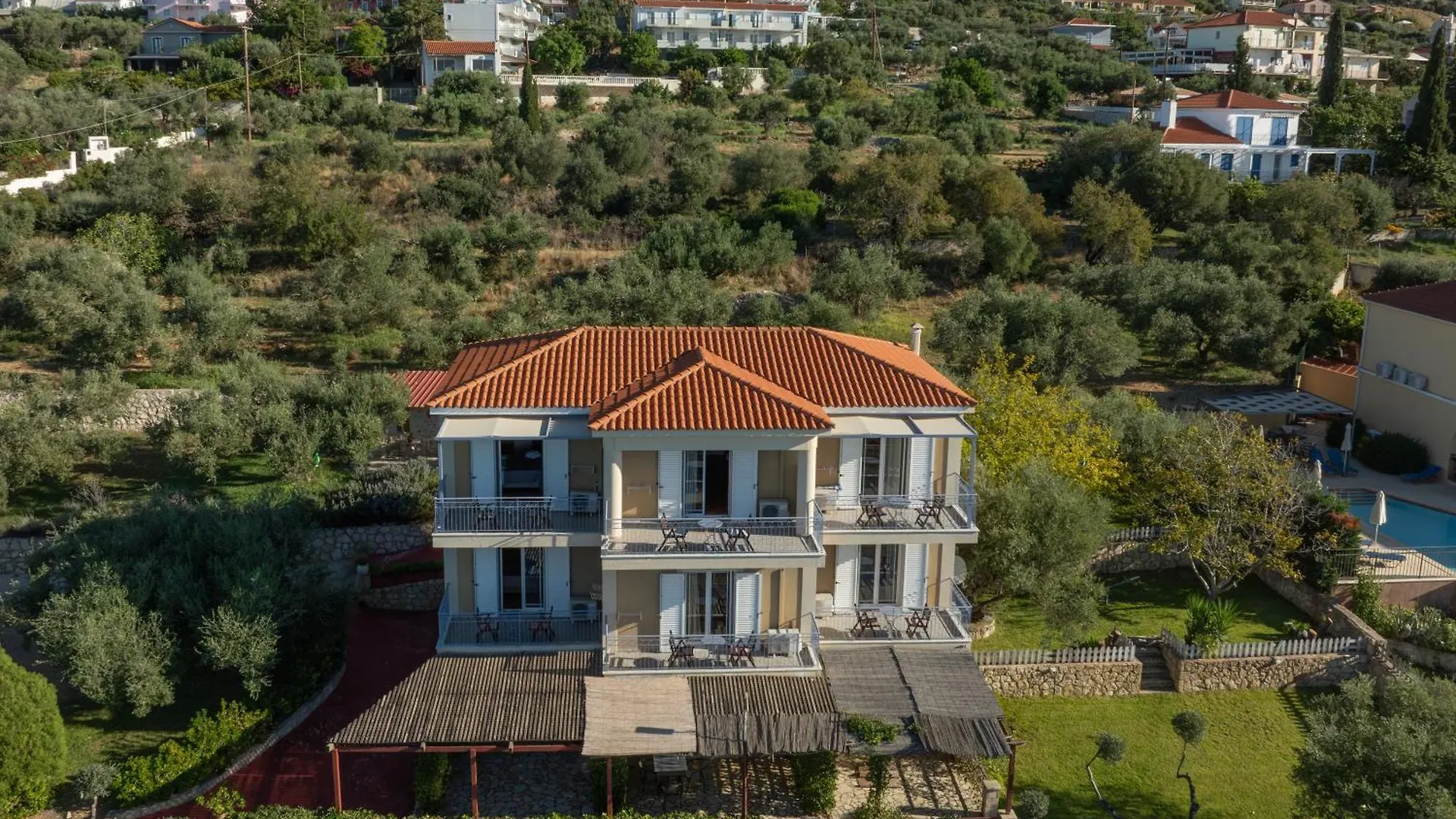 Δελφίνια Διαμέρισμα Βλαχάτα 0*,  Ελλάδα