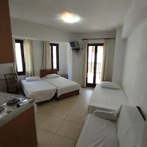 studios-kapsalas-thessaloniki.hotelschalkidiki.net/