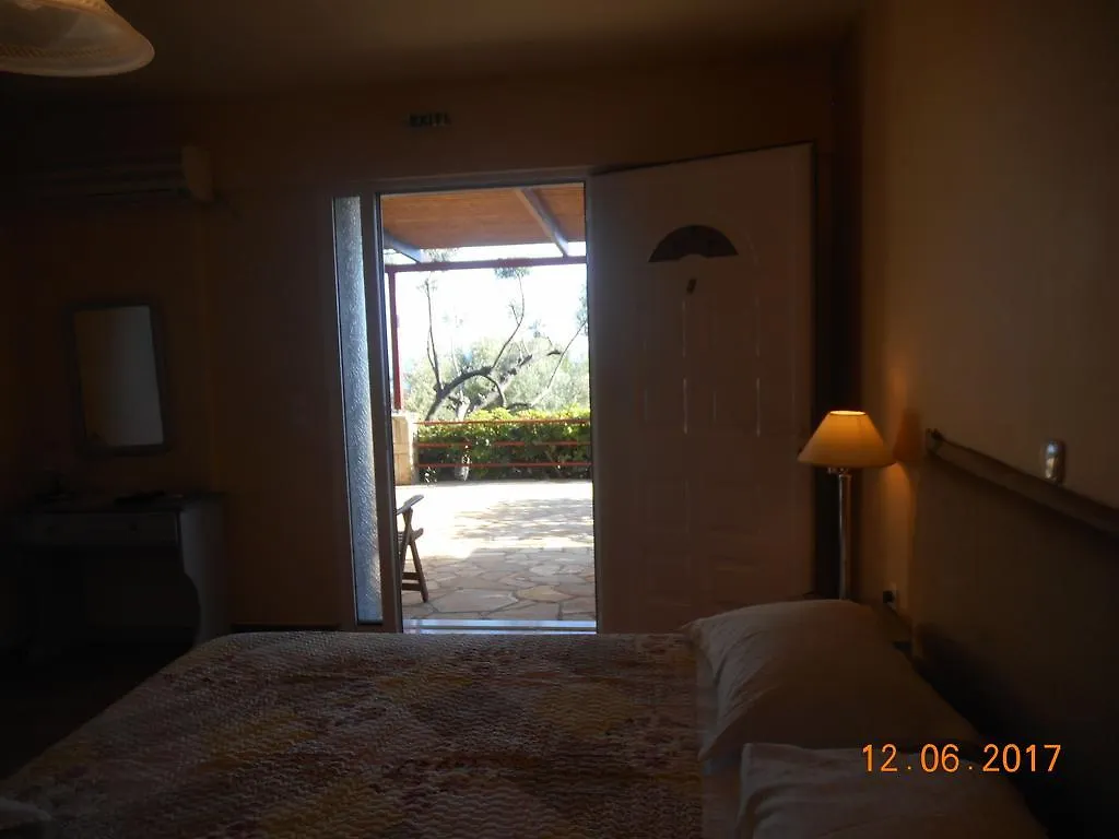 Delfinia Apartment Vlachata 0*,