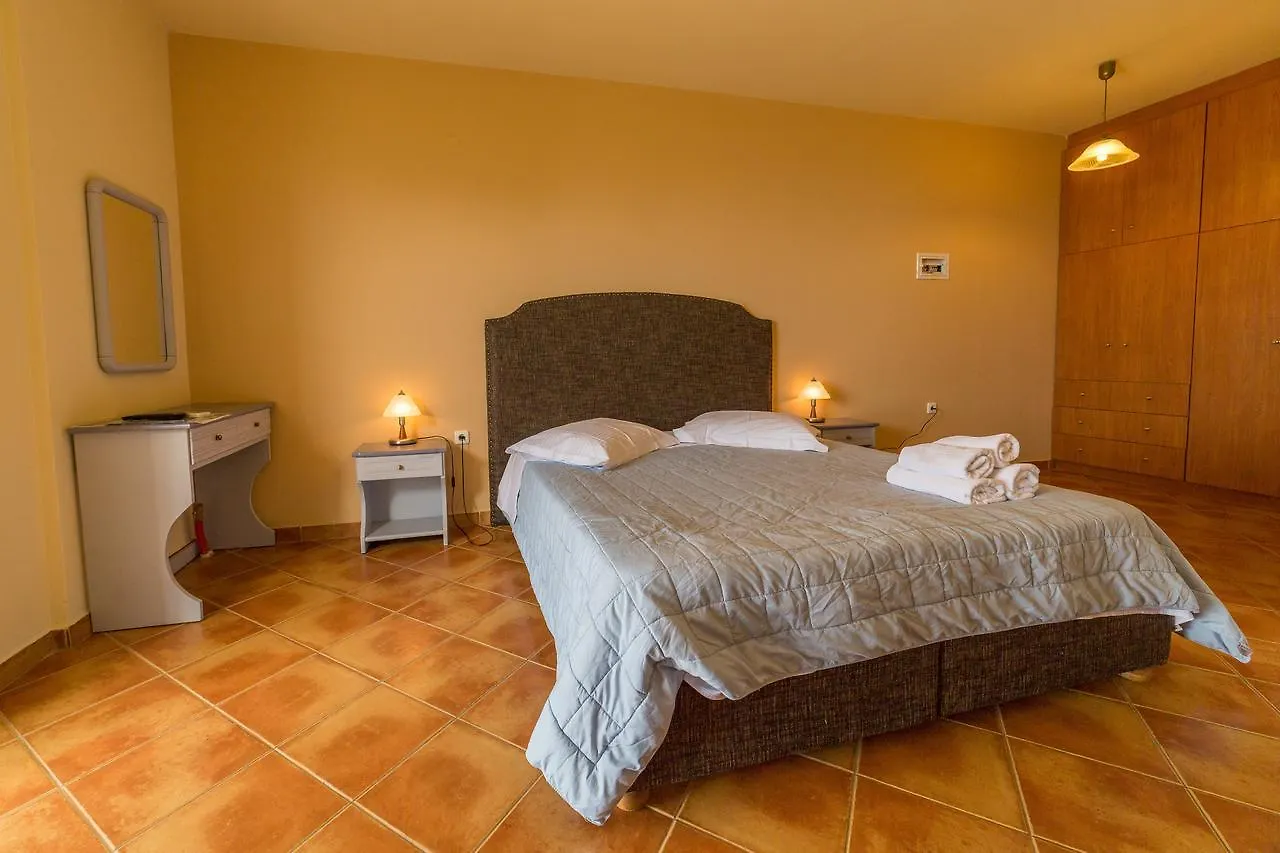 Delfinia Apartment Vlachata Greece