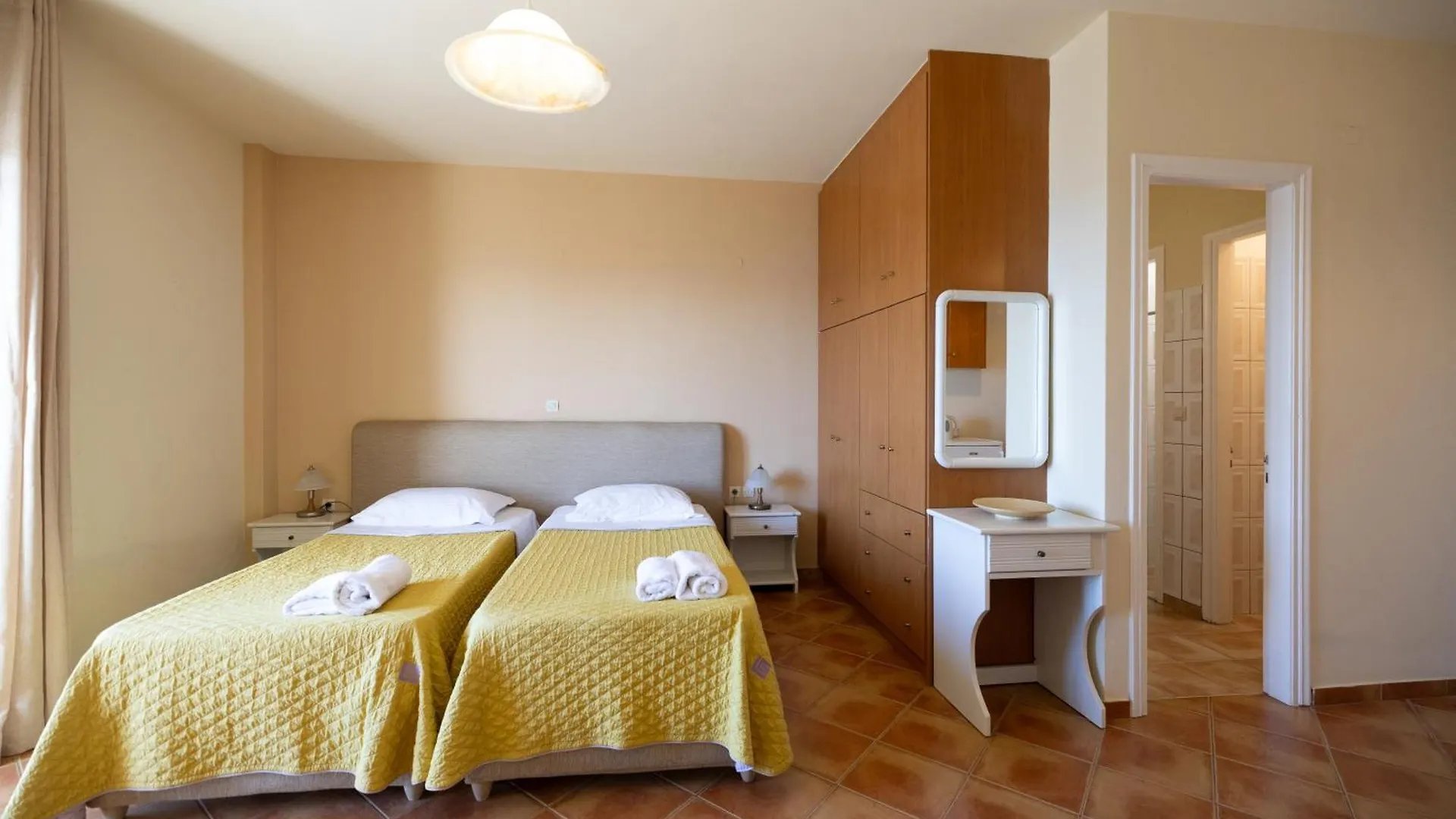 Delfinia Apartment Vlachata